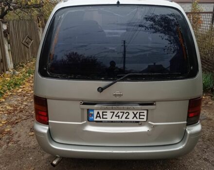 Сірий Ніссан Сєрєна, об'ємом двигуна 2 л та пробігом 300 тис. км за 4000 $, фото 2 на Automoto.ua