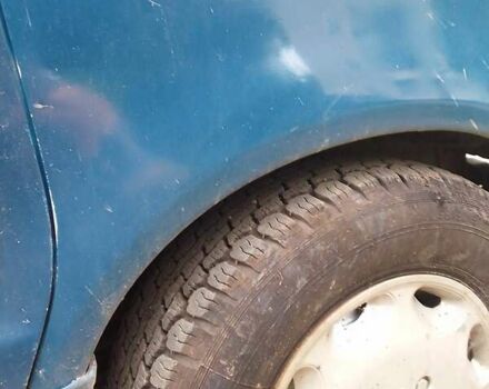 Синий Ниссан Серена, объемом двигателя 2.3 л и пробегом 320 тыс. км за 2200 $, фото 7 на Automoto.ua