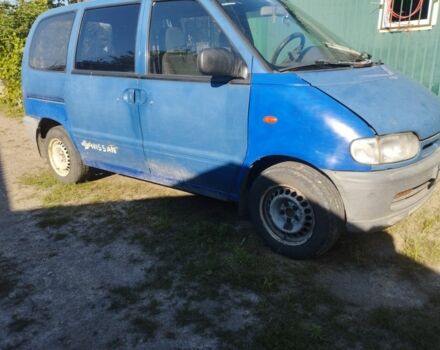 Синій Ніссан Сєрєна, об'ємом двигуна 2 л та пробігом 100 тис. км за 2500 $, фото 1 на Automoto.ua