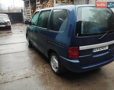 Синий Ниссан Серена, объемом двигателя 1.6 л и пробегом 250 тыс. км за 2000 $, фото 9 на Automoto.ua