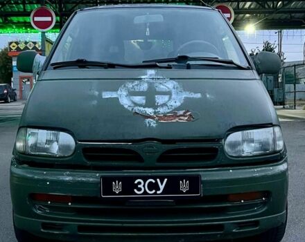 Зелений Ніссан Сєрєна, об'ємом двигуна 2 л та пробігом 350 тис. км за 599 $, фото 1 на Automoto.ua