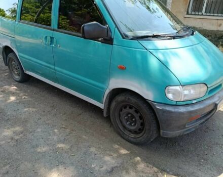 Зелений Ніссан Сєрєна, об'ємом двигуна 0 л та пробігом 300 тис. км за 1000 $, фото 1 на Automoto.ua