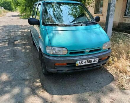 Зелений Ніссан Сєрєна, об'ємом двигуна 0 л та пробігом 300 тис. км за 1000 $, фото 1 на Automoto.ua