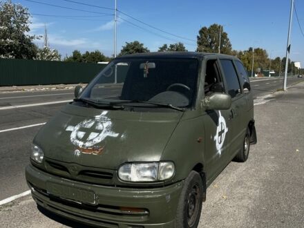 Зелений Ніссан Сєрєна, об'ємом двигуна 2 л та пробігом 299 тис. км за 1650 $, фото 1 на Automoto.ua