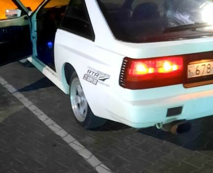 Білий Ніссан Сільвія, об'ємом двигуна 20 л та пробігом 0 тис. км за 2500 $, фото 2 на Automoto.ua