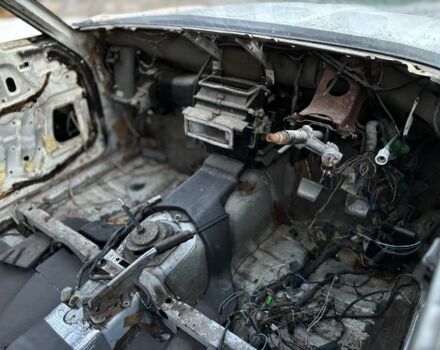 Білий Ніссан Скайлайн, об'ємом двигуна 2 л та пробігом 1 тис. км за 2000 $, фото 11 на Automoto.ua