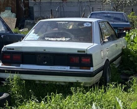 Белый Ниссан Скайлайн, объемом двигателя 0 л и пробегом 170 тыс. км за 1000 $, фото 1 на Automoto.ua