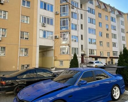 Синий Ниссан Скайлайн, объемом двигателя 2.5 л и пробегом 150 тыс. км за 5555 $, фото 1 на Automoto.ua