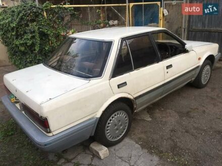 Ніссан Станза 1988 у Одесі на Automoto.ua Білий Ніссан Станза, об'ємом двигуна 1.6 л та пробігом 220 тис. км за 1000 $, фото 1 на Automoto.ua