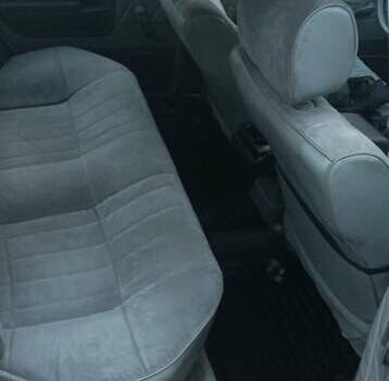 Синій Ніссан Станза, об'ємом двигуна 1.8 л та пробігом 217 тис. км за 1100 $, фото 3 на Automoto.ua