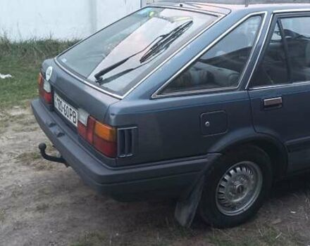 Синій Ніссан Станза, об'ємом двигуна 1.8 л та пробігом 217 тис. км за 1100 $, фото 6 на Automoto.ua