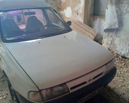 Білий Ніссан Санні, об'ємом двигуна 1.7 л та пробігом 300 тис. км за 1000 $, фото 3 на Automoto.ua