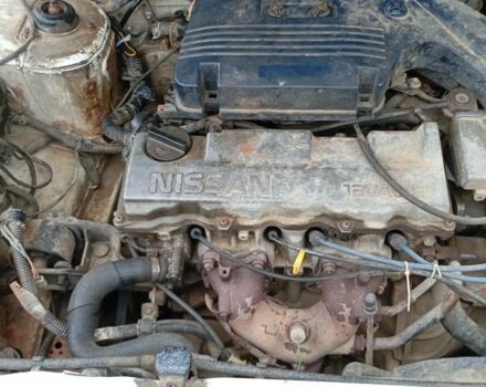 Білий Ніссан Санні, об'ємом двигуна 1 л та пробігом 270 тис. км за 350 $, фото 6 на Automoto.ua