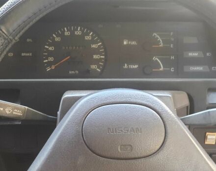 Белый Ниссан Санни, объемом двигателя 1.7 л и пробегом 280 тыс. км за 1033 $, фото 3 на Automoto.ua