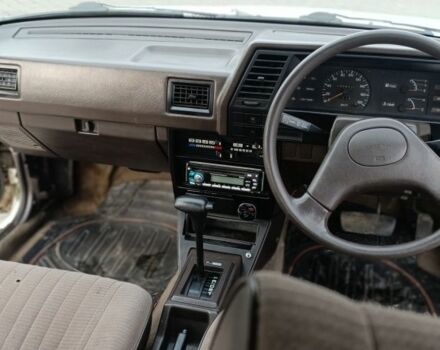 Белый Ниссан Санни, объемом двигателя 1.3 л и пробегом 260 тыс. км за 550 $, фото 8 на Automoto.ua