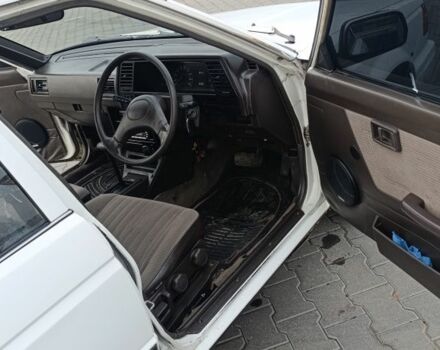 Белый Ниссан Санни, объемом двигателя 1.3 л и пробегом 260 тыс. км за 550 $, фото 6 на Automoto.ua