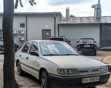 Белый Ниссан Санни, объемом двигателя 1.4 л и пробегом 320 тыс. км за 1150 $, фото 1 на Automoto.ua