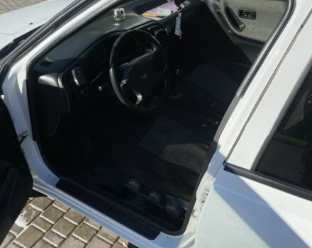 Белый Ниссан Санни, объемом двигателя 1.4 л и пробегом 280 тыс. км за 1500 $, фото 3 на Automoto.ua