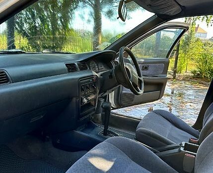 Белый Ниссан Санни, объемом двигателя 1.5 л и пробегом 298 тыс. км за 1440 $, фото 3 на Automoto.ua