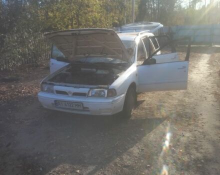 Белый Ниссан Санни, объемом двигателя 1.6 л и пробегом 1000 тыс. км за 591 $, фото 5 на Automoto.ua