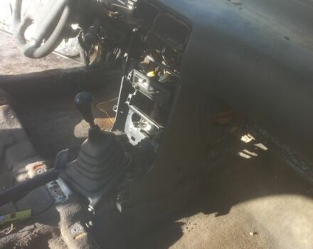 Белый Ниссан Санни, объемом двигателя 1.6 л и пробегом 1000 тыс. км за 591 $, фото 3 на Automoto.ua