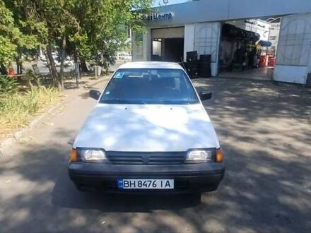 Білий Ніссан Санні, об'ємом двигуна 1.4 л та пробігом 380 тис. км за 1450 $, фото 1 на Automoto.ua