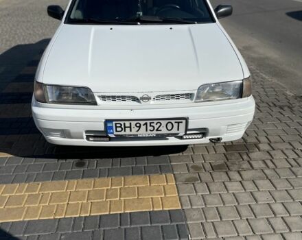 Білий Ніссан Санні, об'ємом двигуна 1.4 л та пробігом 280 тис. км за 1500 $, фото 1 на Automoto.ua