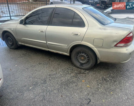 Бежевий Ніссан Санні, об'ємом двигуна 1.6 л та пробігом 200 тис. км за 2400 $, фото 1 на Automoto.ua