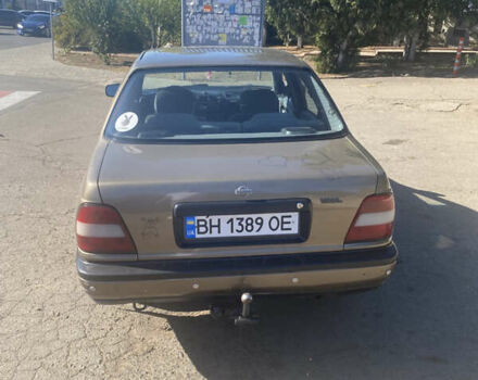 Коричневий Ніссан Санні, об'ємом двигуна 1.6 л та пробігом 50 тис. км за 1750 $, фото 5 на Automoto.ua