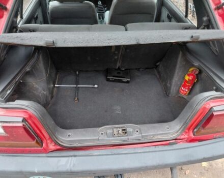 Червоний Ніссан Санні, об'ємом двигуна 1.6 л та пробігом 235 тис. км за 800 $, фото 6 на Automoto.ua