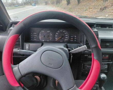 Червоний Ніссан Санні, об'ємом двигуна 1.6 л та пробігом 235 тис. км за 800 $, фото 10 на Automoto.ua