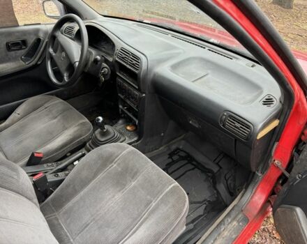 Червоний Ніссан Санні, об'ємом двигуна 1.5 л та пробігом 220 тис. км за 850 $, фото 3 на Automoto.ua