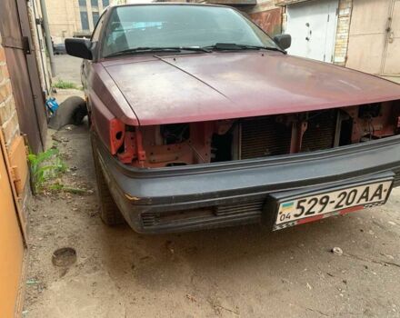 Красный Ниссан Санни, объемом двигателя 1.6 л и пробегом 210 тыс. км за 400 $, фото 4 на Automoto.ua