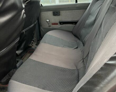 Красный Ниссан Санни, объемом двигателя 1.7 л и пробегом 280 тыс. км за 1500 $, фото 17 на Automoto.ua