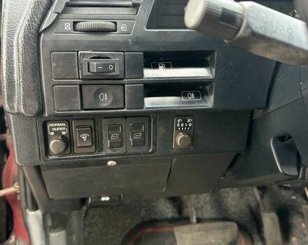 Красный Ниссан Санни, объемом двигателя 1.7 л и пробегом 280 тыс. км за 1500 $, фото 15 на Automoto.ua