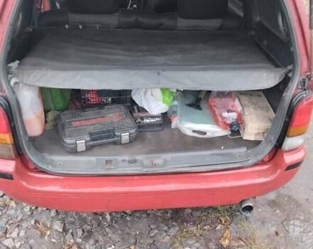 Червоний Ніссан Санні, об'ємом двигуна 2 л та пробігом 692 тис. км за 1902 $, фото 3 на Automoto.ua