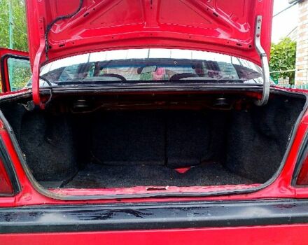 Красный Ниссан Санни, объемом двигателя 1.4 л и пробегом 435 тыс. км за 1100 $, фото 2 на Automoto.ua