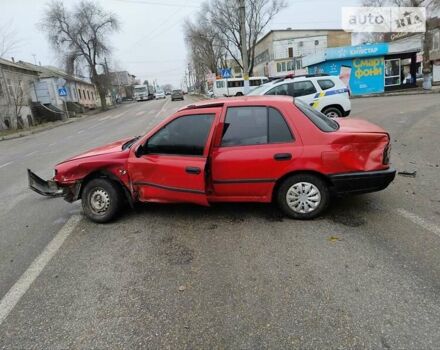 Червоний Ніссан Санні, об'ємом двигуна 1.4 л та пробігом 300 тис. км за 600 $, фото 1 на Automoto.ua