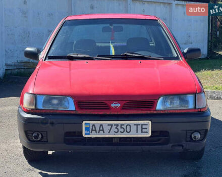 Червоний Ніссан Санні, об'ємом двигуна 1.39 л та пробігом 340 тис. км за 1400 $, фото 2 на Automoto.ua