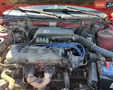 Червоний Ніссан Санні, об'ємом двигуна 1.39 л та пробігом 340 тис. км за 1400 $, фото 12 на Automoto.ua