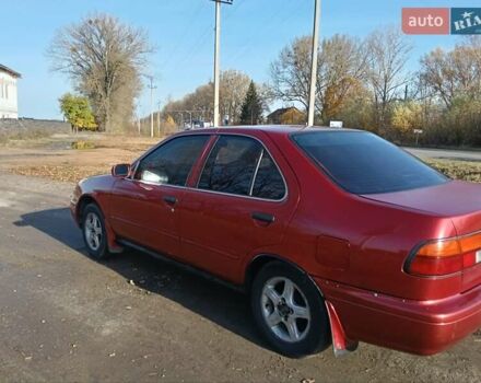 Червоний Ніссан Санні, об'ємом двигуна 1.6 л та пробігом 350 тис. км за 1650 $, фото 4 на Automoto.ua