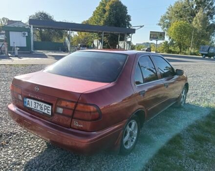 Червоний Ніссан Санні, об'ємом двигуна 1.6 л та пробігом 345 тис. км за 1650 $, фото 3 на Automoto.ua