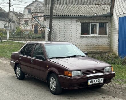 Красный Ниссан Санни, объемом двигателя 1.7 л и пробегом 280 тыс. км за 1450 $, фото 1 на Automoto.ua