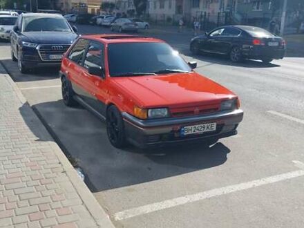 Красный Ниссан Санни, объемом двигателя 1.81 л и пробегом 300 тыс. км за 19999 $, фото 1 на Automoto.ua