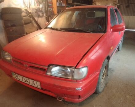 Красный Ниссан Санни, объемом двигателя 0 л и пробегом 243 тыс. км за 417 $, фото 1 на Automoto.ua