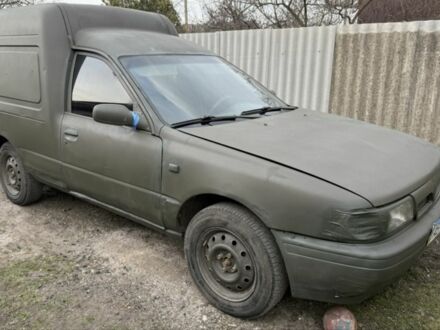 Ніссан Санні 1994 у Дніпро (Дніпропетровську) на Automoto.ua Червоний Ніссан Санні, об'ємом двигуна 1.6 л та пробігом 300 тис. км за 2500 $, фото 1 на Automoto.ua