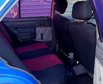 Ниссан Санни, объемом двигателя 1.7 л и пробегом 0 тыс. км за 1200 $, фото 3 на Automoto.ua
