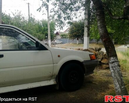 Ниссан Санни, объемом двигателя 1.7 л и пробегом 350 тыс. км за 800 $, фото 1 на Automoto.ua