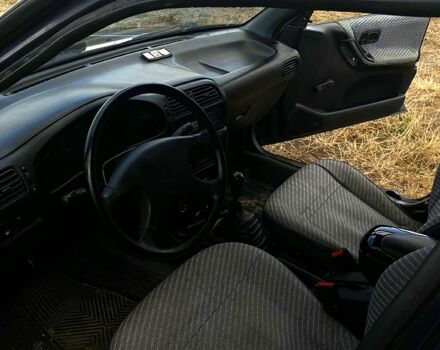 Ниссан Санни, объемом двигателя 1.4 л и пробегом 0 тыс. км за 1300 $, фото 1 на Automoto.ua