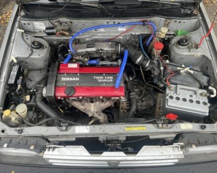 Серый Ниссан Санни, объемом двигателя 1.8 л и пробегом 244 тыс. км за 1500 $, фото 7 на Automoto.ua